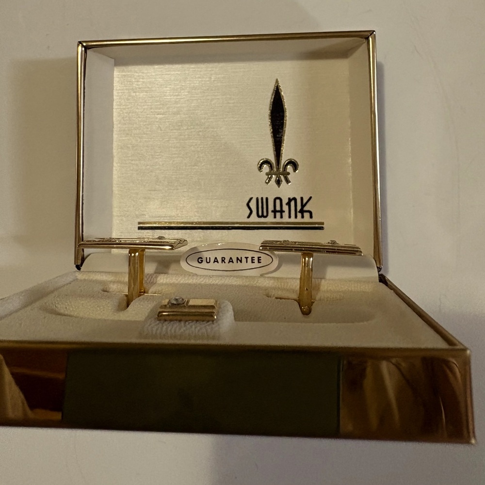 VINTAGE SWANK GOLD-TONE RHINESTONE CUFFLINKS AND TIE TACK ORIGINAL BOX - Picture 3 of 10